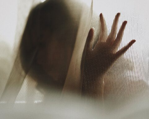 कविता : उस स्त्री का प्रेम